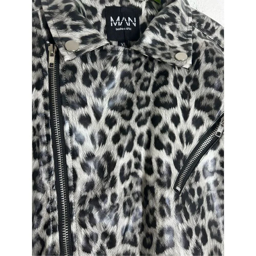 NWT MAN Boohoo Women Animal Print Polyurethane Zip Rein Jacket Size XXL Belted